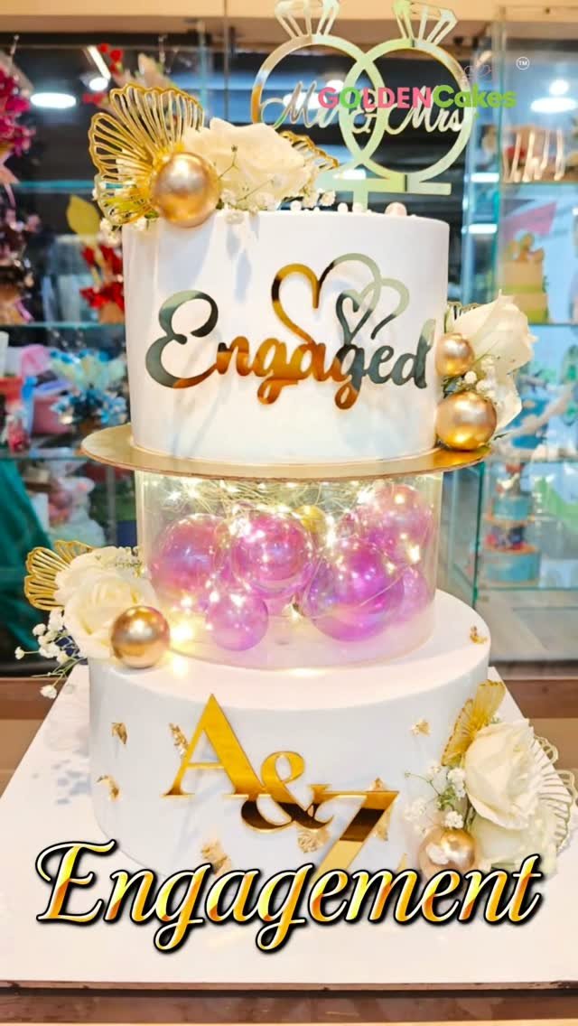 Centerpiece of the Moment — Birthdays, brunches, bachelorettes, engagements
